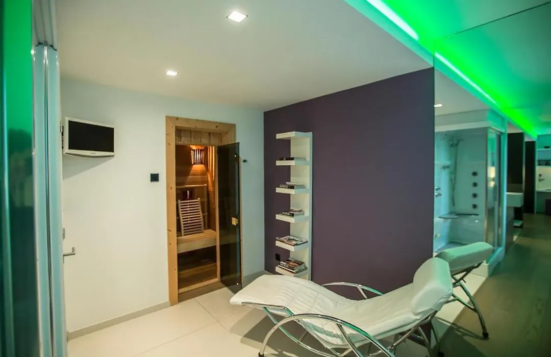 Wellness Hasselt B&B-1